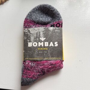 NWT bombas hiking socks